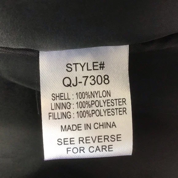 Women’s Black Puffer Jacket XL - Picture 13 of 13